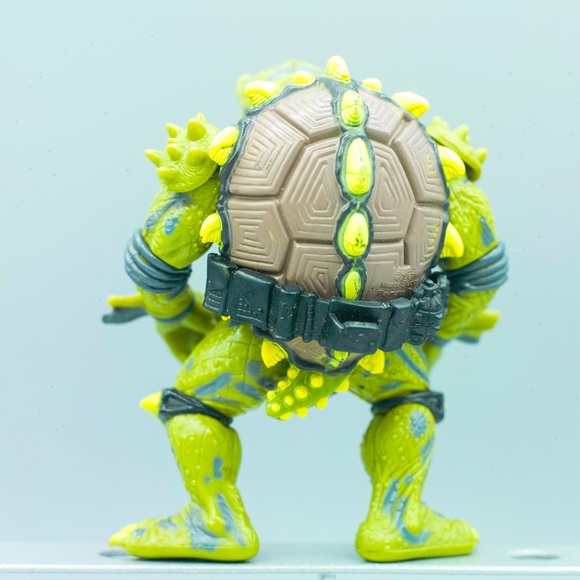 Vintage 1991 TMNT Tokka with belt Playmates Action Figure Ninja Turtles - Picture 2 of 2